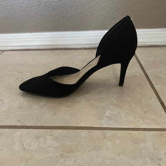 Circus by Sam Edelman Black Pointed Toe Heels - Picture 6 of 12